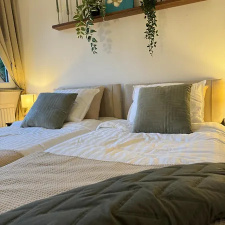 Rum i privatbostad So Easy Stay,